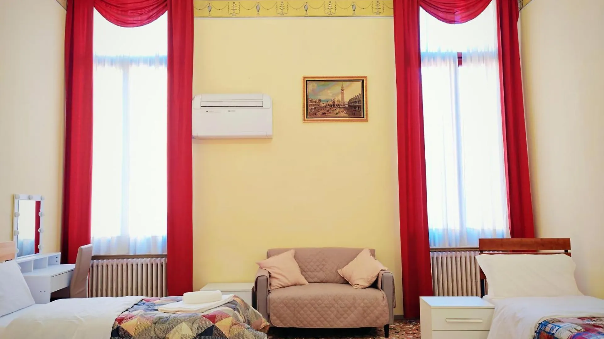 Venice Tourist House Hotel Italy